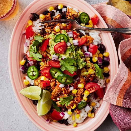 Saj & Salsa fresh fusion bowl